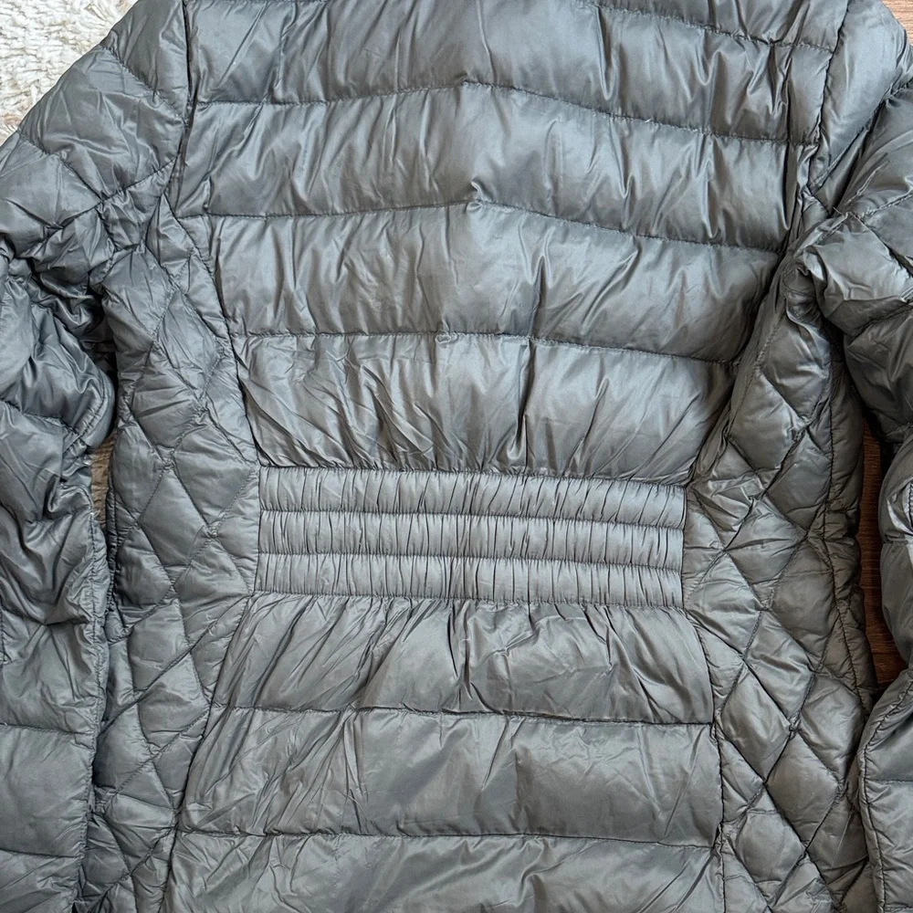 ✨ Michael Kors Charcoal Puffer Jacket - Picture 9 of 9